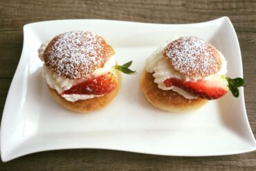 Salaami-juustupirukad